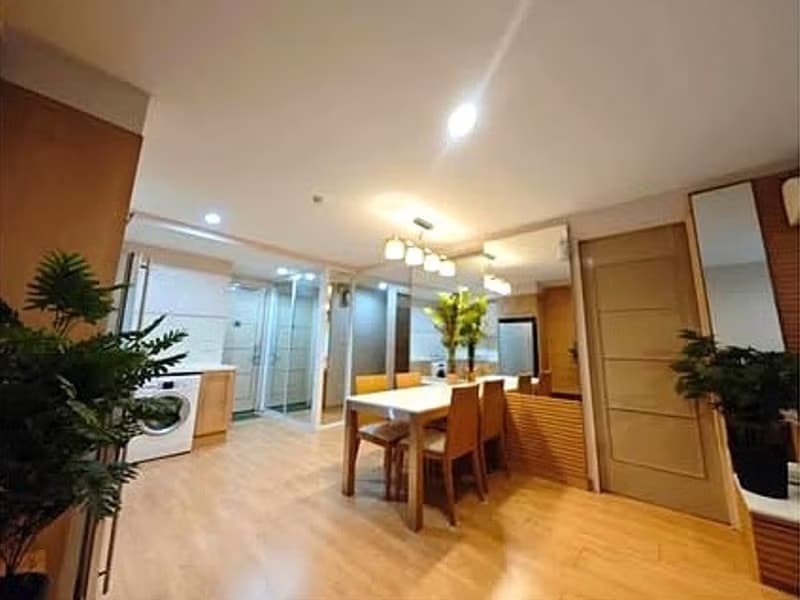 2 Bed Condo for Rent in Watthana