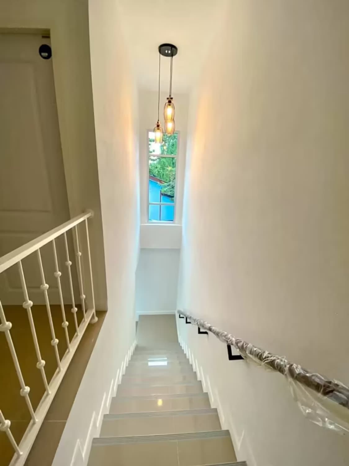 3 Bedroom House - Image 8