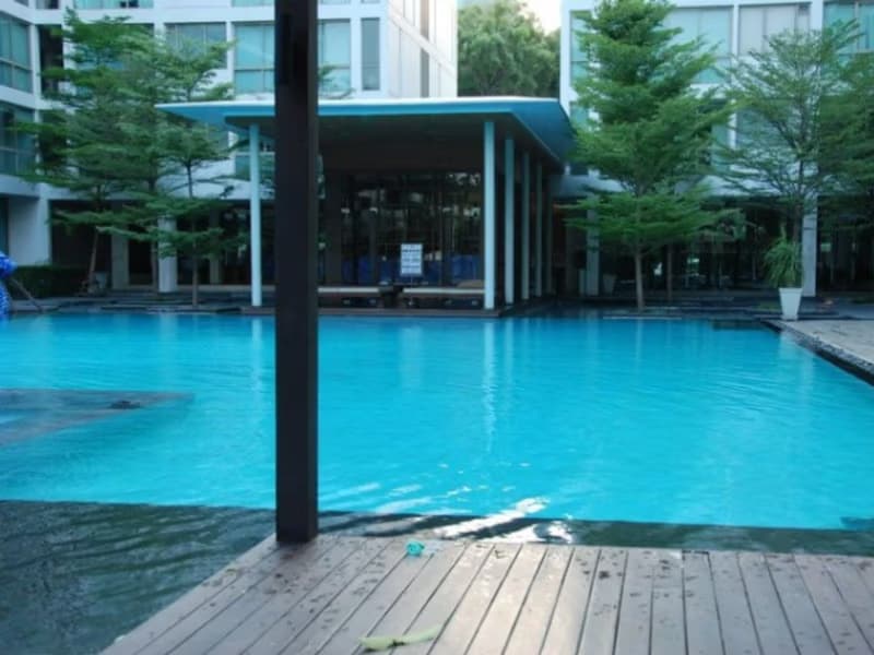 2 Bed Condo for Rent in Khlong Toei