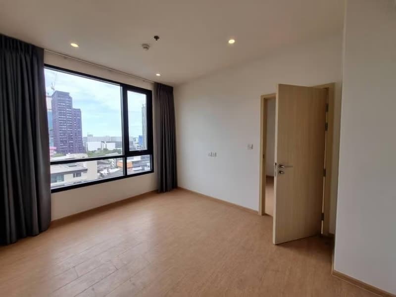 1 Bed Condo for Sale in Watthana