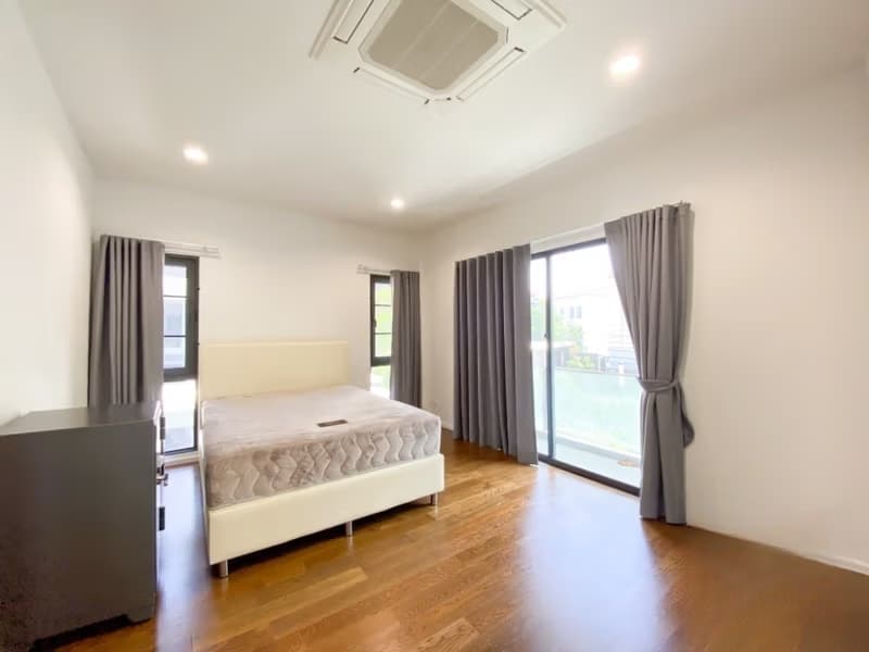 3 Bed House for Rent in Bang Phli