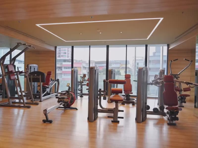 1 Bedroom Condo