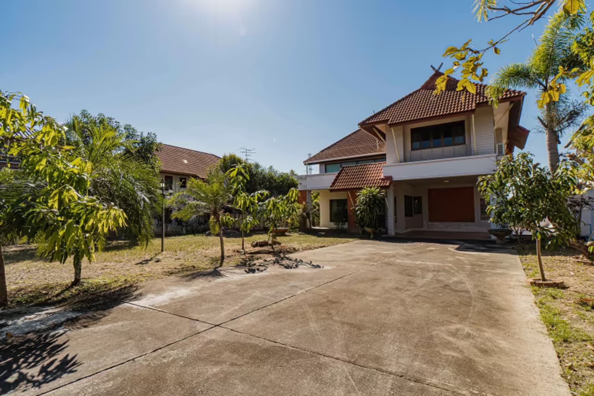 3 Bedroom House - Image 8
