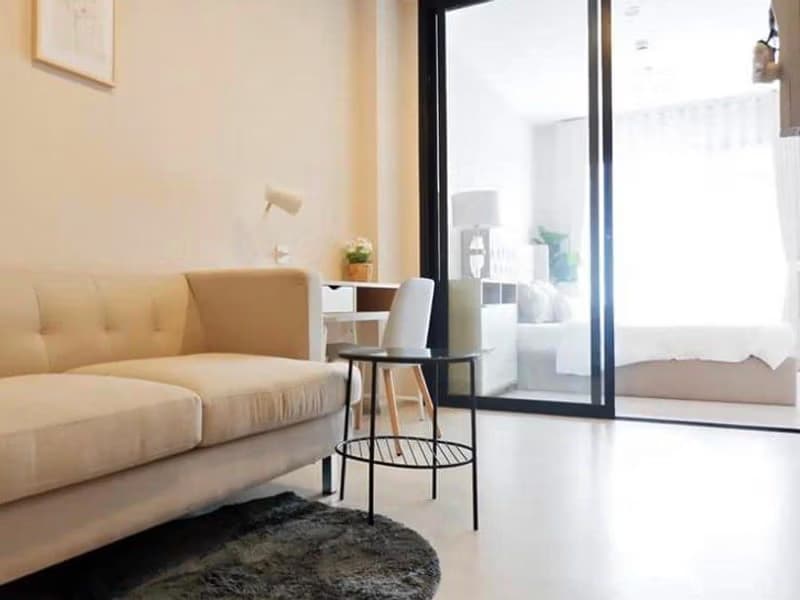 1 Bedroom Condo