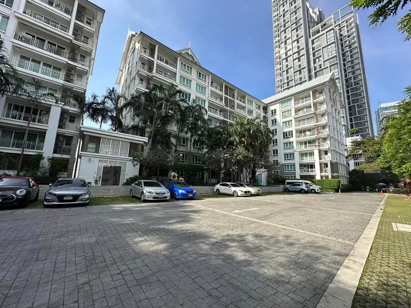 1 Bedroom Condo at The Bangkok Sathorn-Taksin
