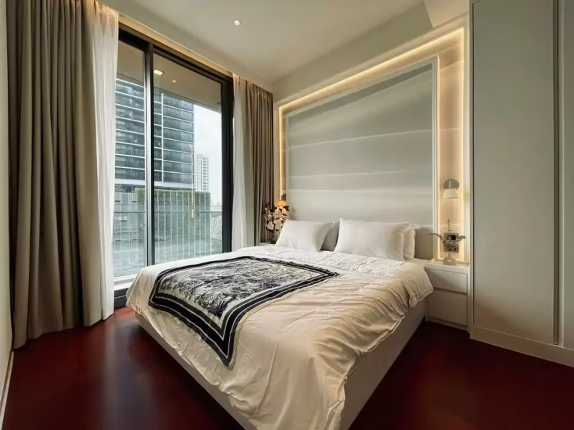 1 Bedroom Condo - Image 8