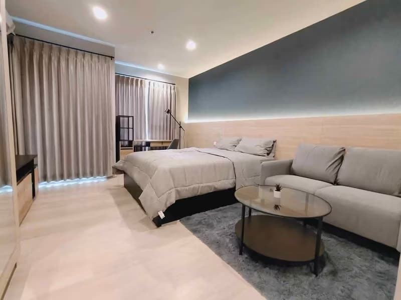 Condo for Rent at Life One Wireless
