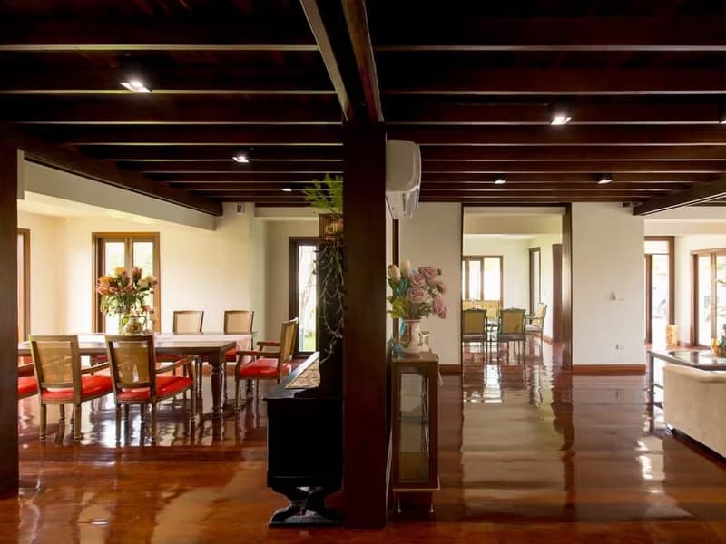 Pool Villa in Saraphi, Teak Traditional Thai Style