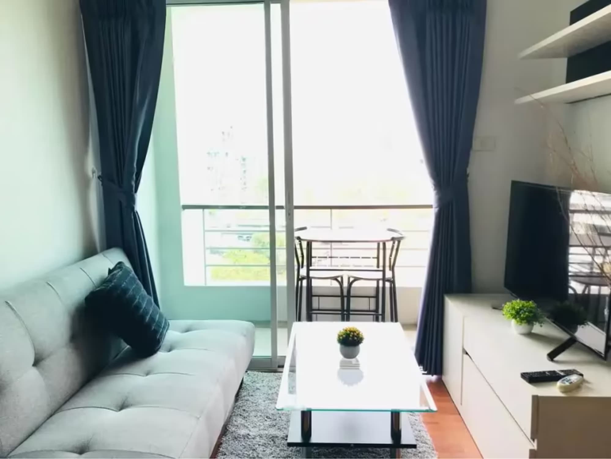 1 Bedroom Condo - Image 6
