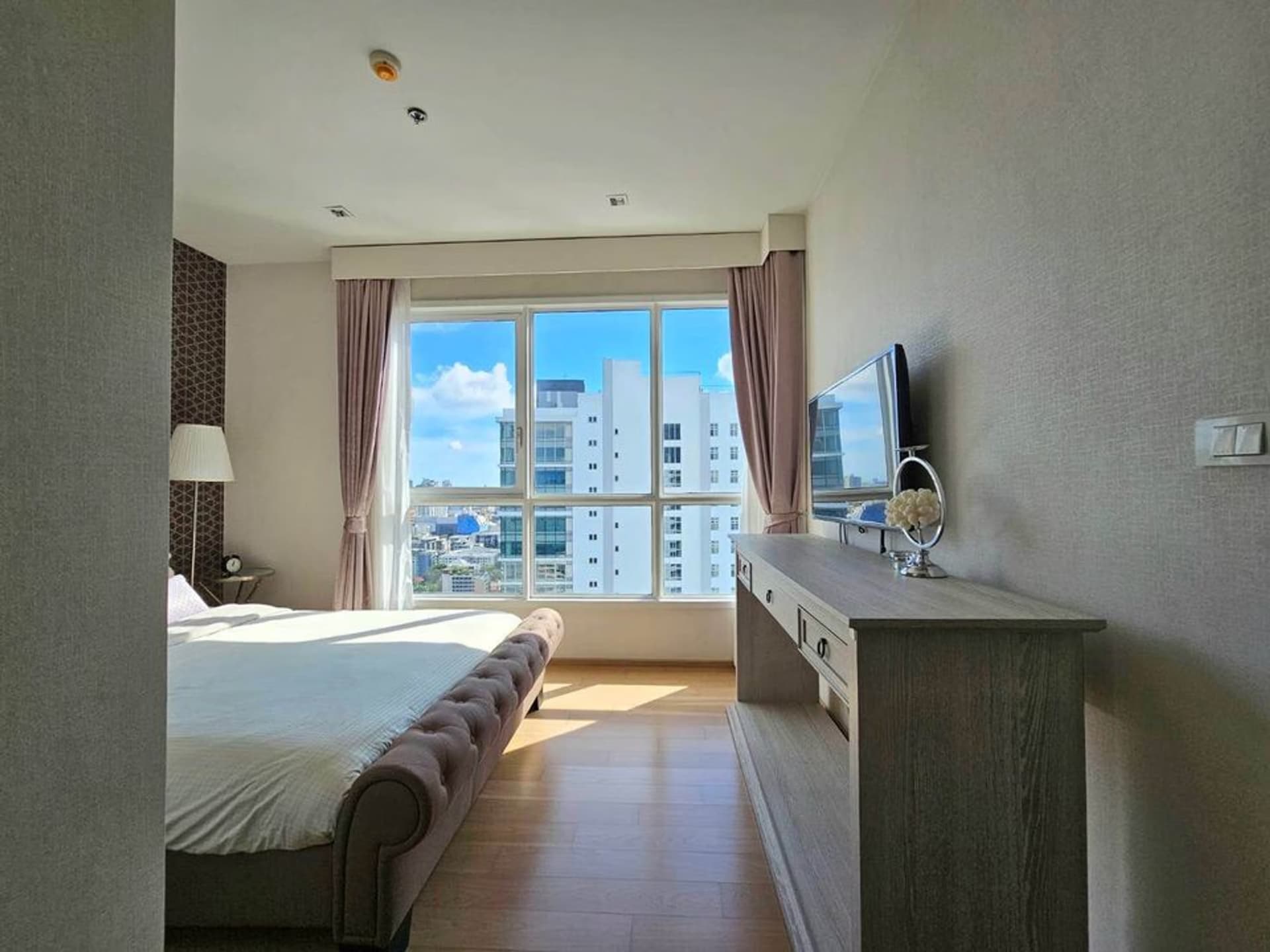 Condo for Rent at HQ Thonglor by Sansiri - Image 7