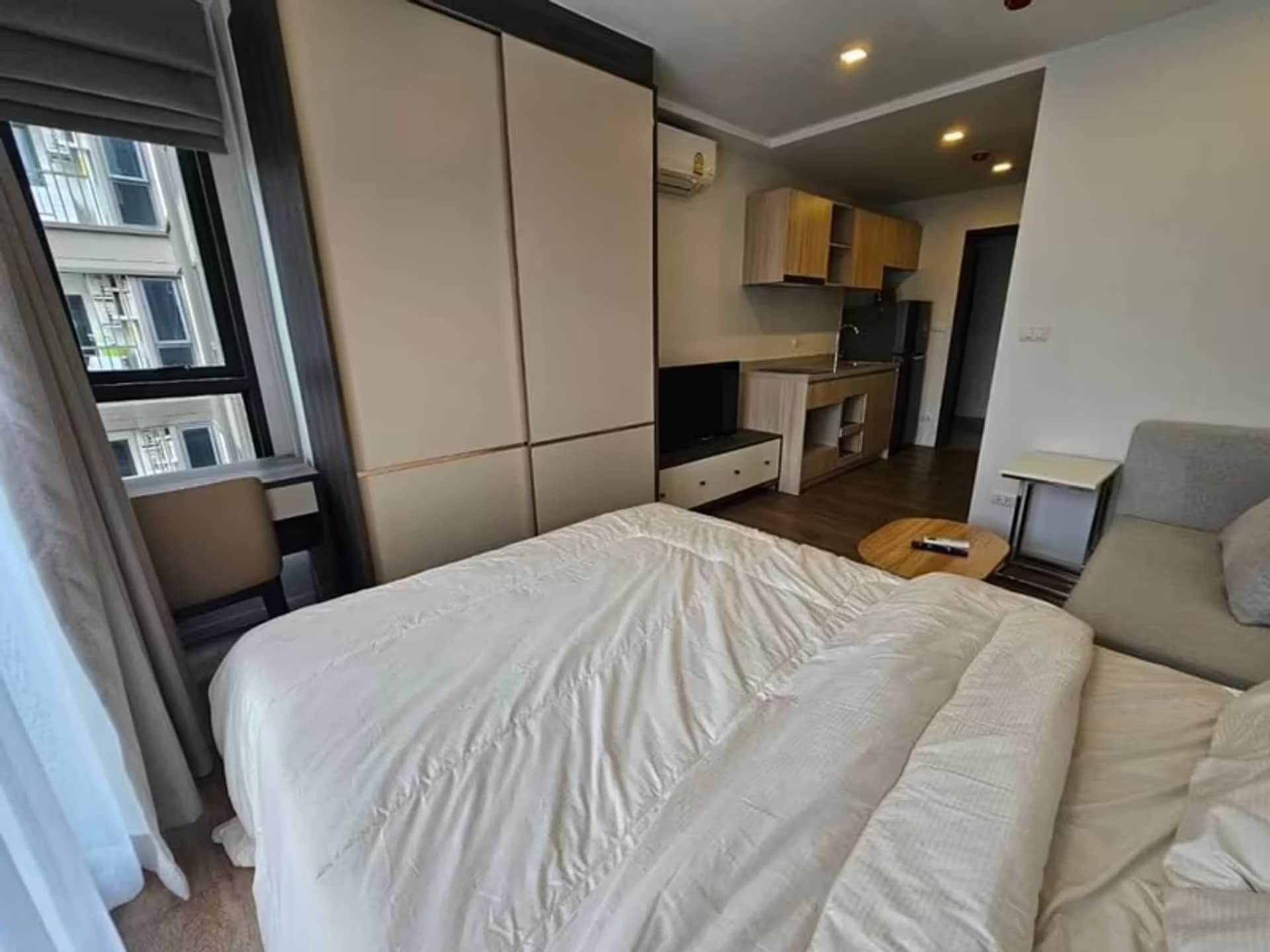  - Image 6