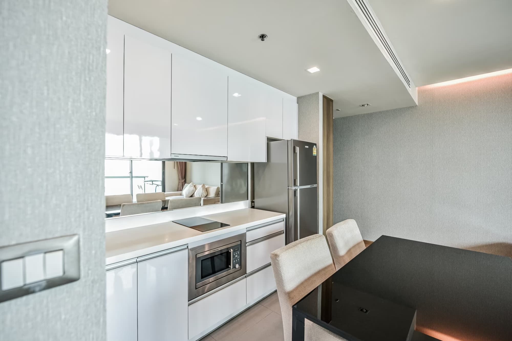 2 ห้องนอน Condo สำหรับ จำหน่าย ใน Bang Rak - Image 13