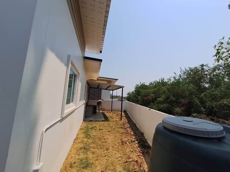 3 Bed House for Rent in Saraphi