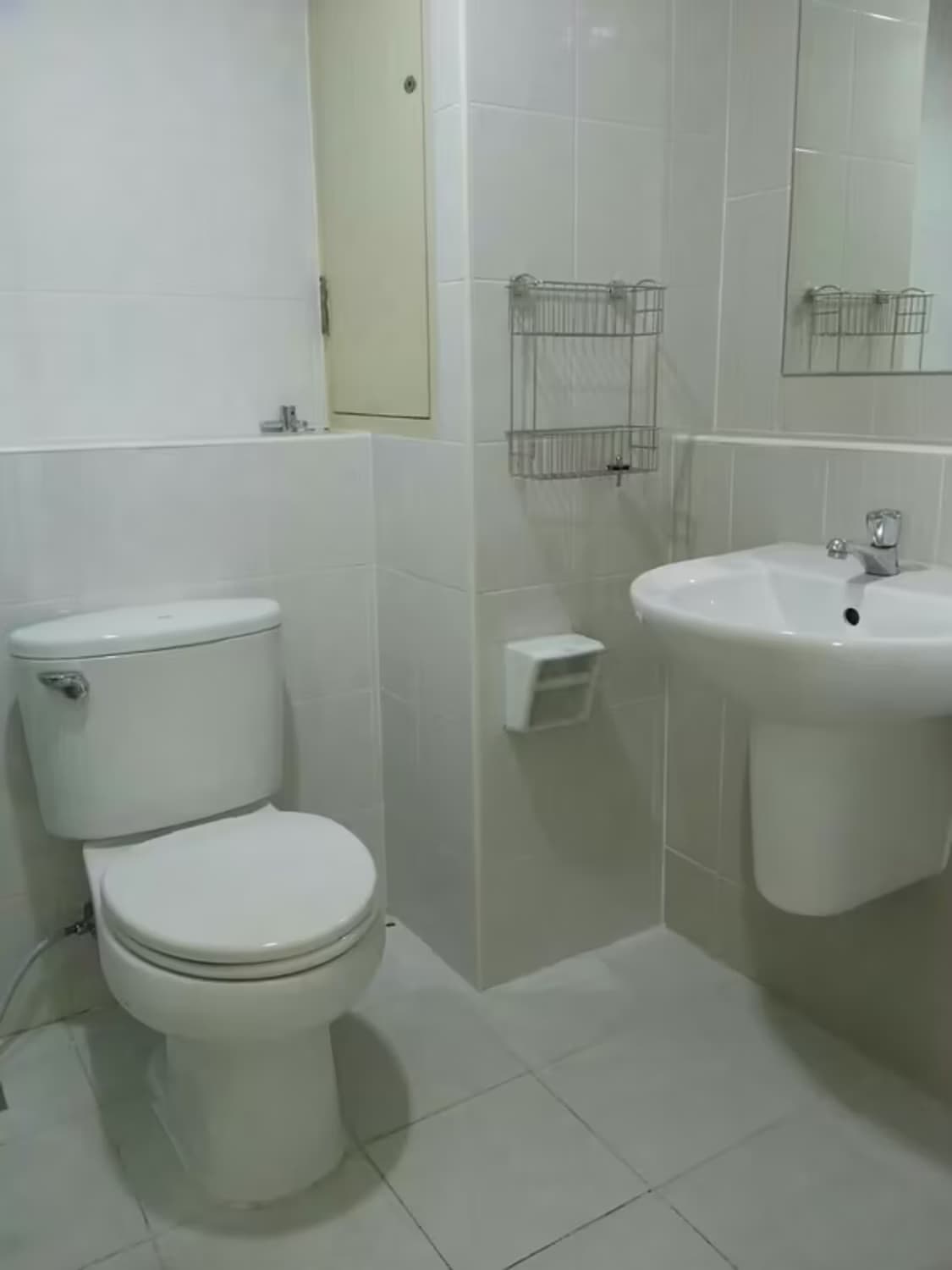  Condo for Rent at Condo One Thong Lo - Image 8