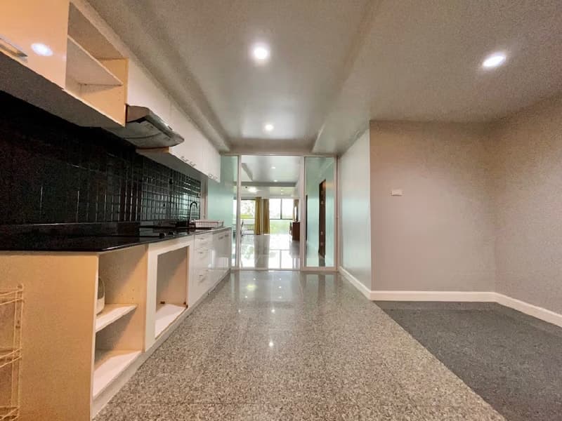 3 Bed Condo for Sale in Mueang Chiang Mai