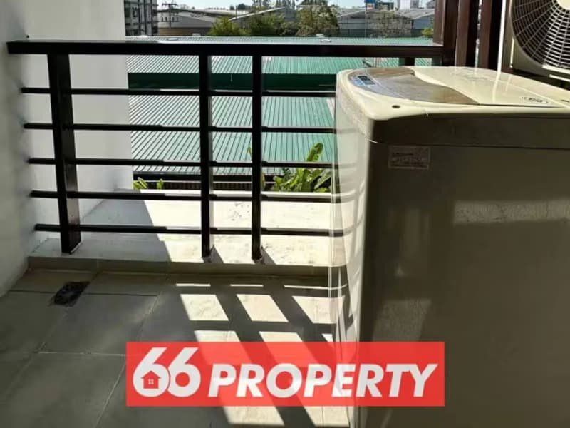 1 Bedroom Condo