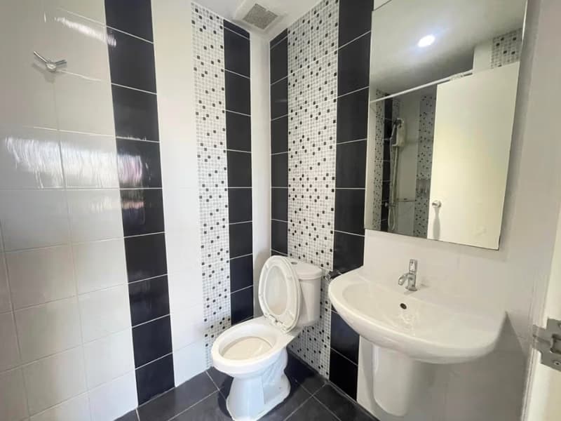 1 Bed Condo for Sale in Mueang Chiang Mai