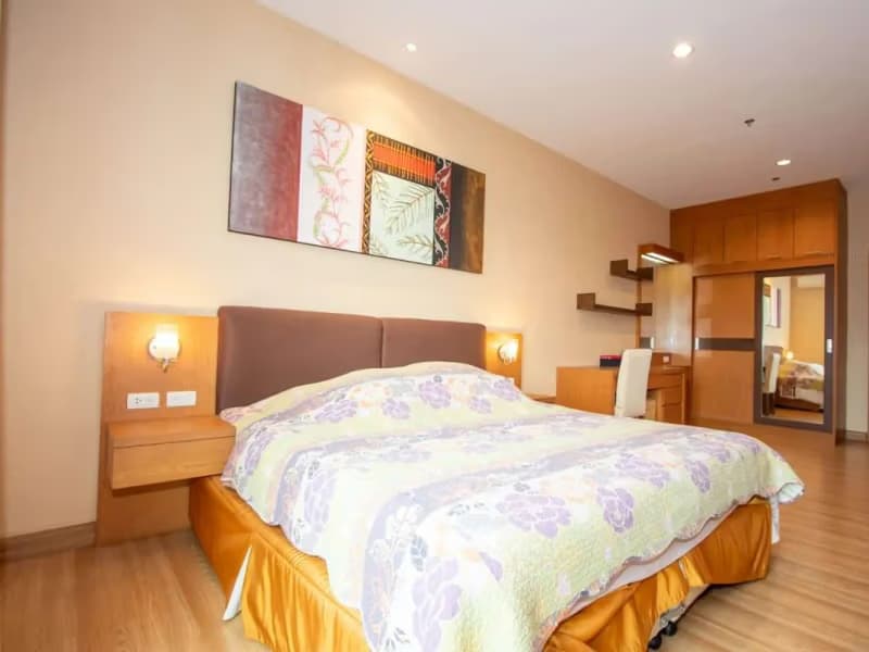 Condo for Sale at Touch Hill Place  