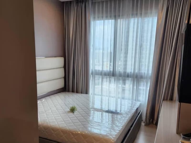 Condo for Rent, Sale at The Signature by Urbano