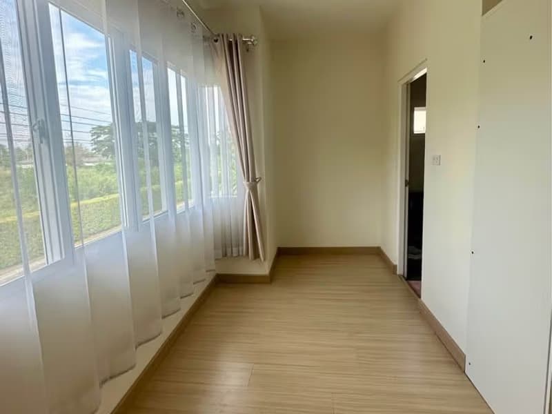 3 Bed House for Rent in Hang Dong District