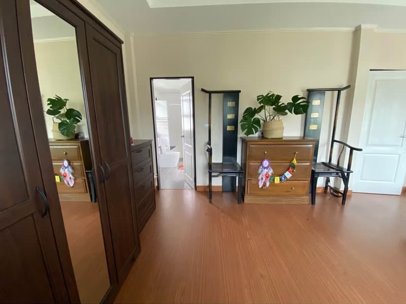 4 Bed House for Rent in Hang Dong