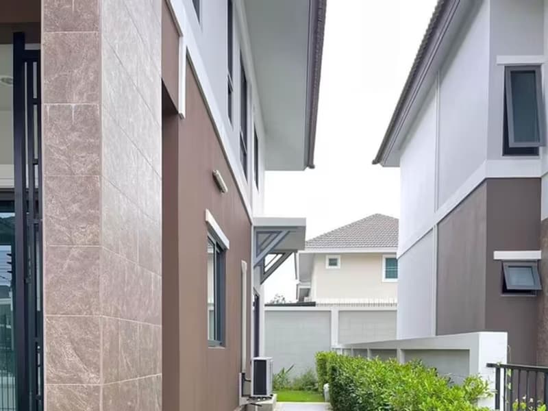  House for Sale in Chai Sathan, Saraphi.