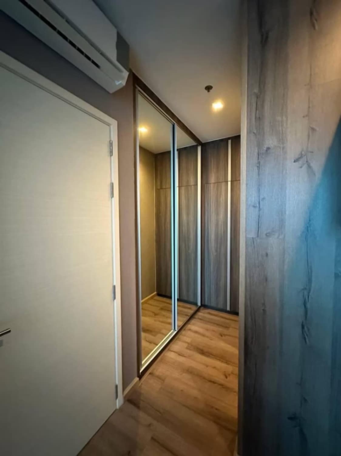 1 Bed Condo for Rent in Din Daeng - Image 5