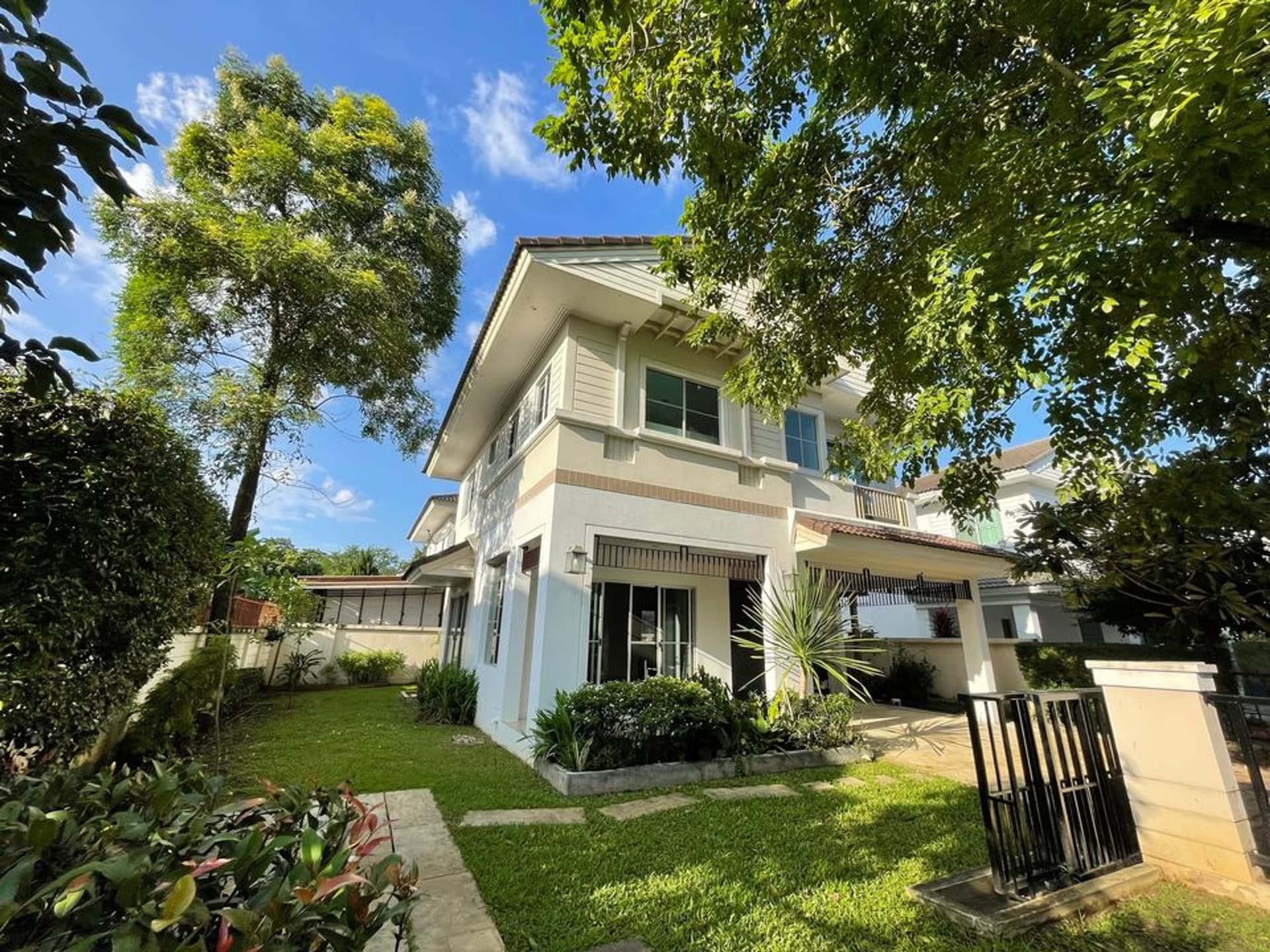 House for Rent in Nong Chom, San Sai. - Image 2
