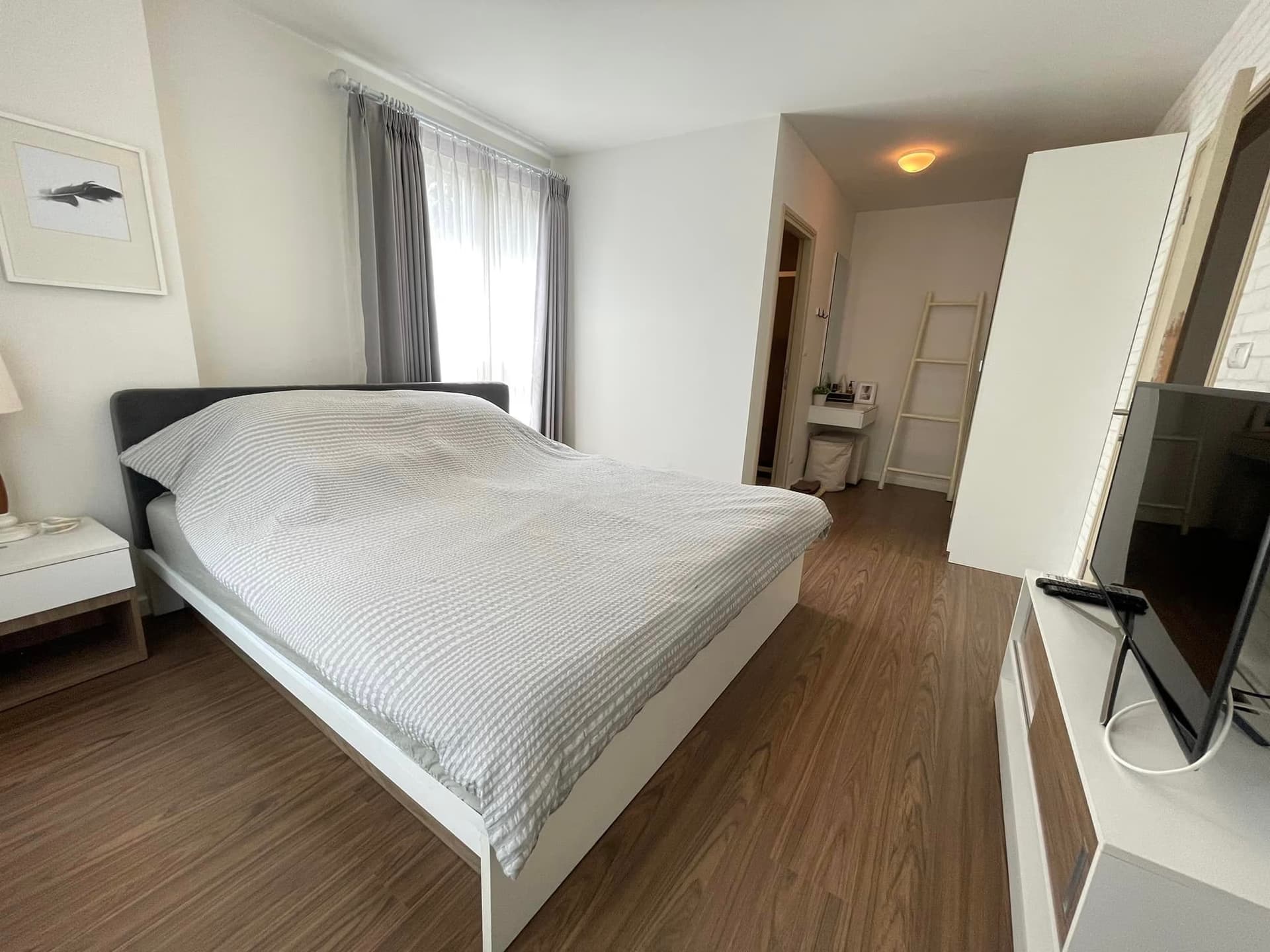 2 Bed Condo for Rent in Mueang Chiang Mai - Image 3