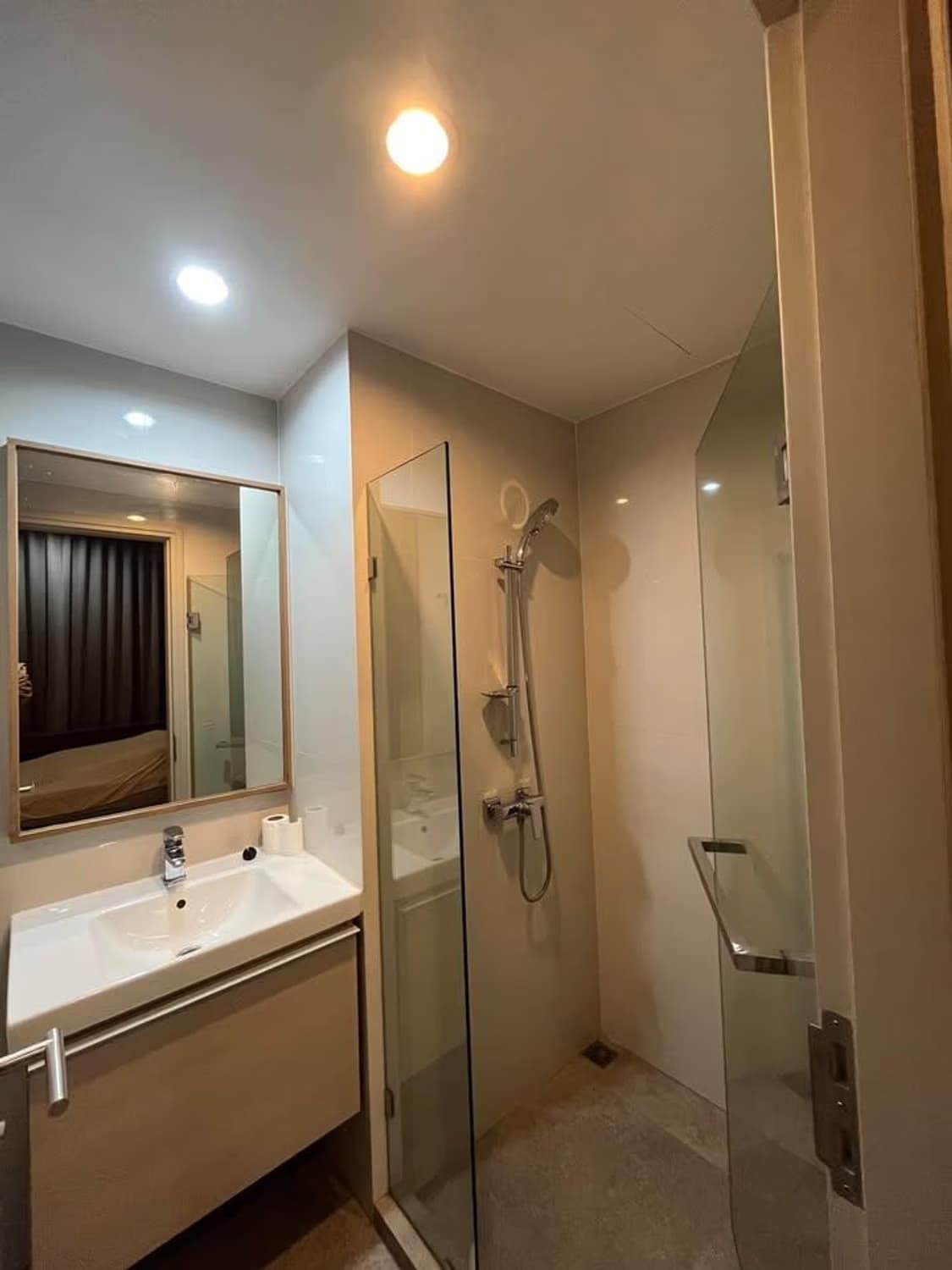 1 ห้องนอน คอนโด สำหรับ ขาย ใน Huai Khwang - Image 4