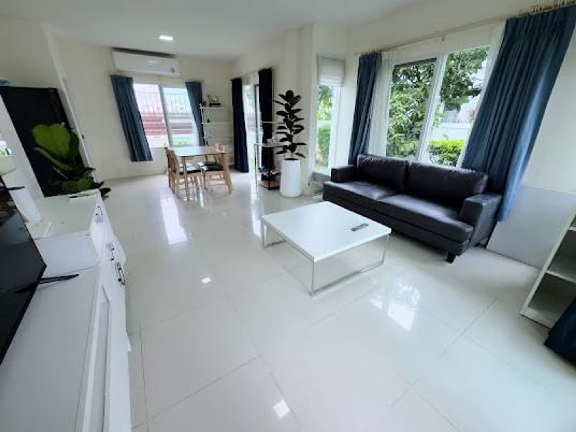3 Bed House for Rent and Sale in San Sai - Image 2