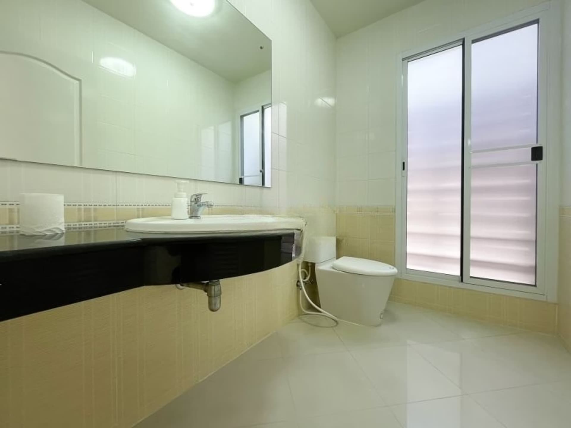 4 Bed House for Sale in Prawet - Image 10