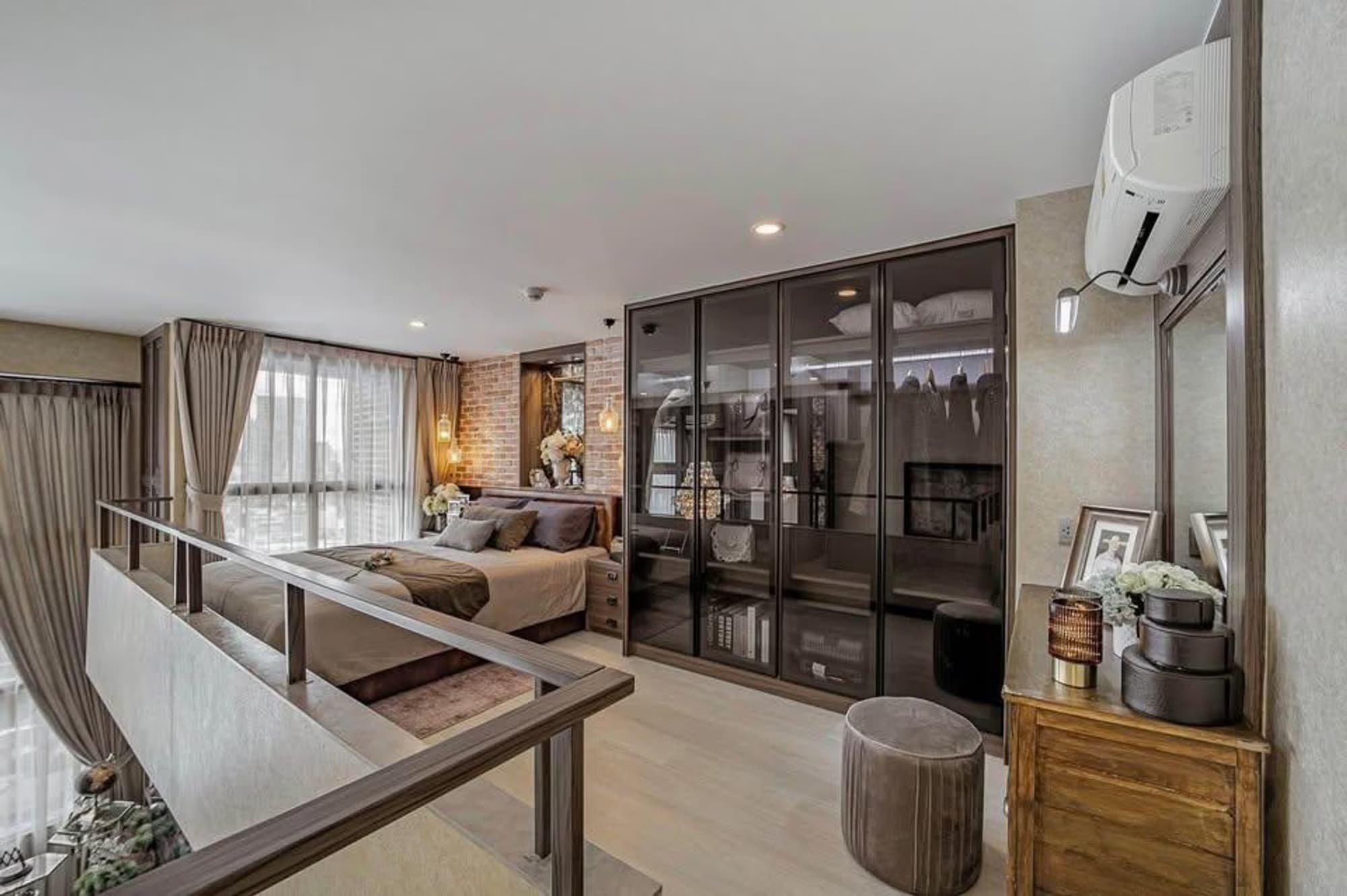 1 ห้องนอน คอนโด สำหรับ จำหน่าย ใน สาทร - Image 4