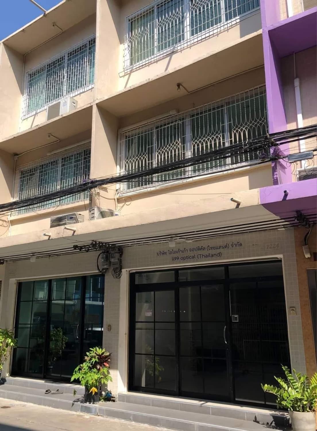 Studio Commercial for Rent in Phra Pradaeng District - Image 1