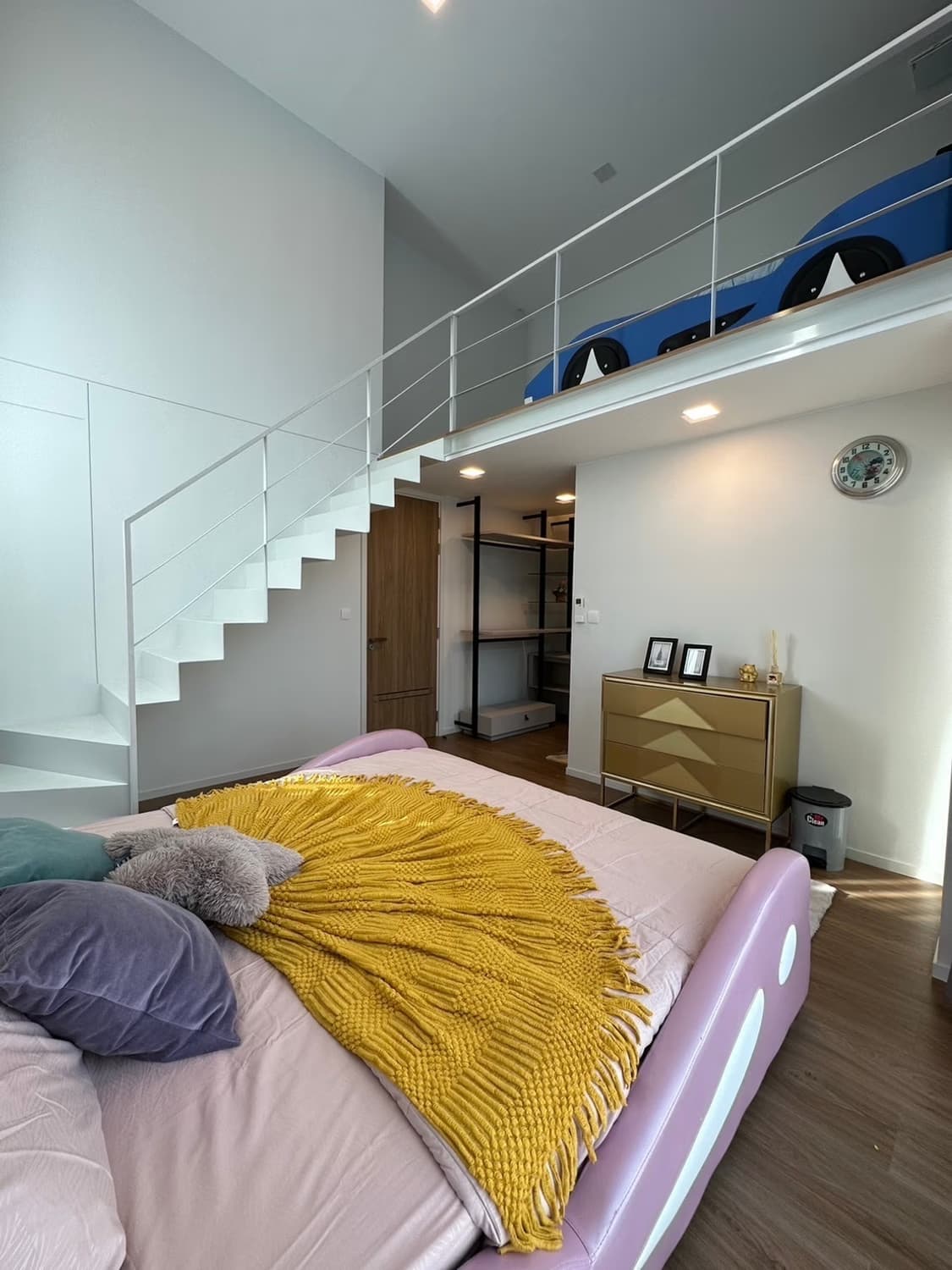 3 Bed House for Rent in Saphan Sung - Image 9