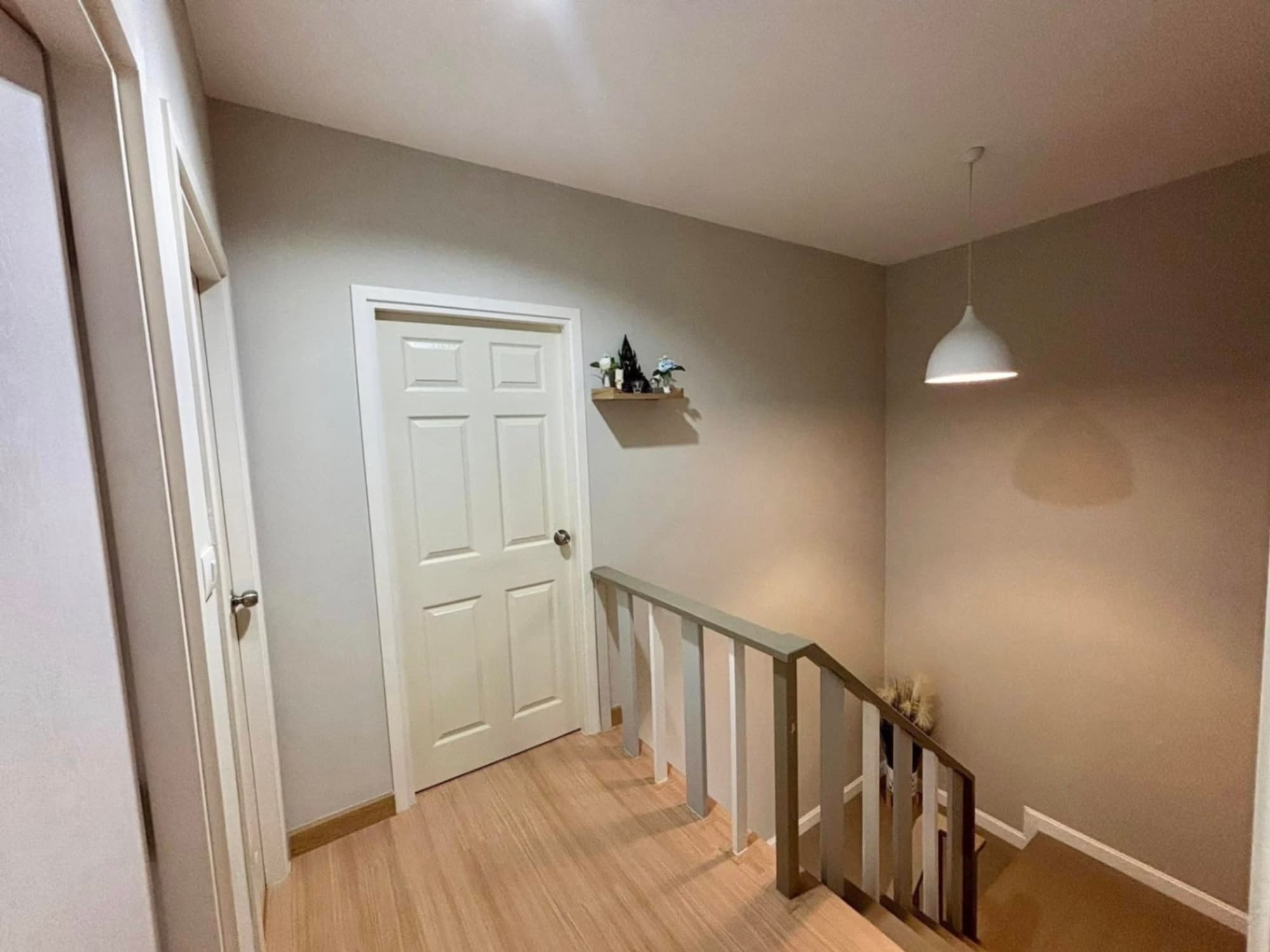 4 Bed House for Rent in Saraphi - Image 8