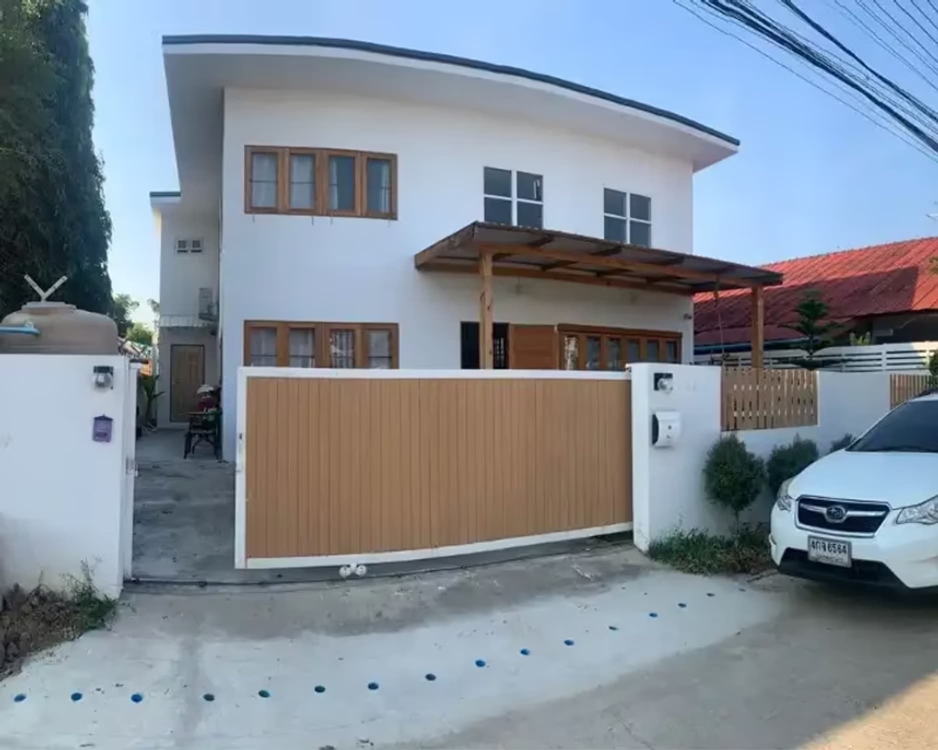 2 Bedroom House - Image 1