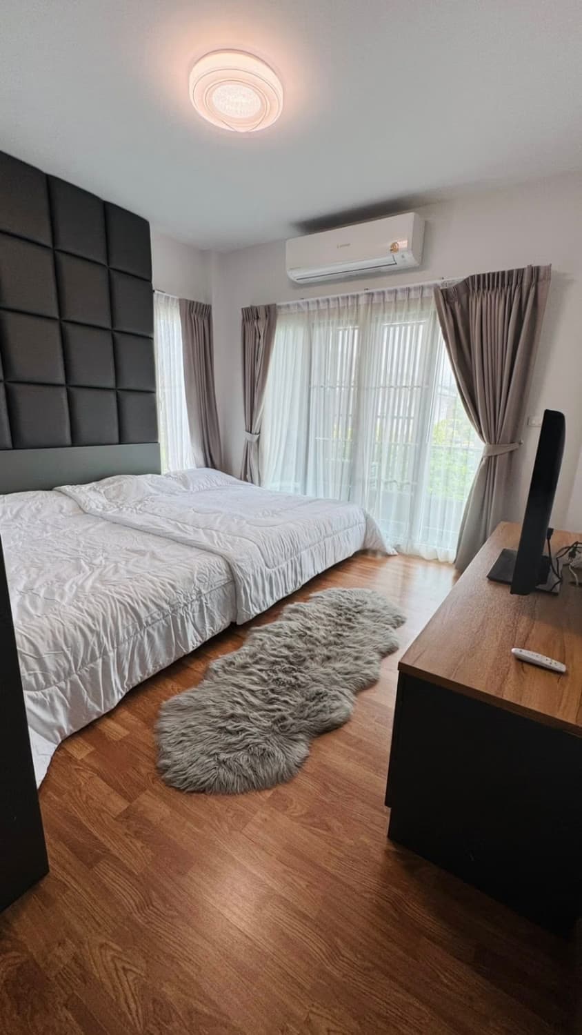 4 ห้องนอน บ้าน สำหรับ ขาย ใน Hang Dong - Image 8