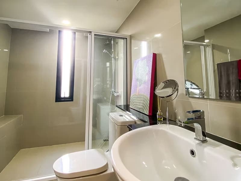 2 Bedroom Condo