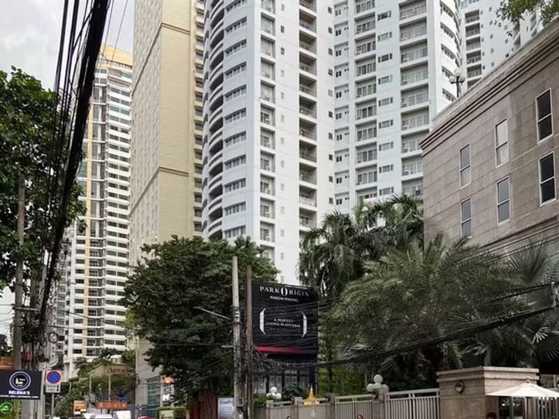Condo for Sale at Park 24 (Park Origin Phrom Phong)