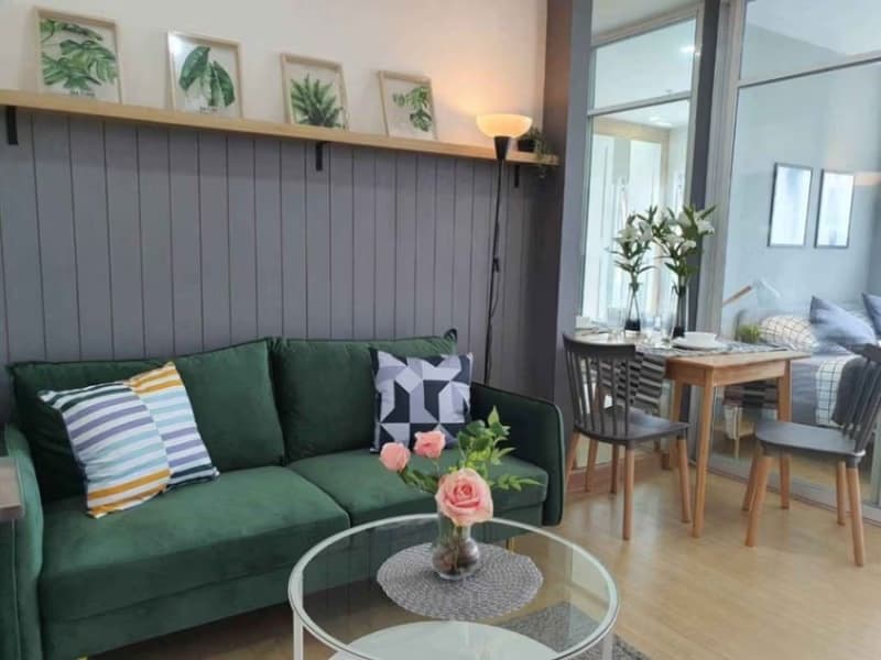 1 Bed Condo for Rent  Near Yaek Lam Sali MRT