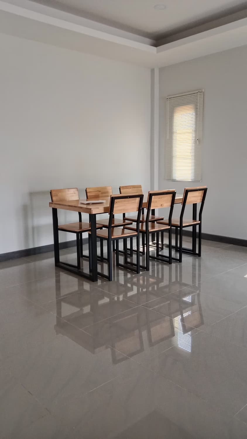 3 Bed House for Rent in Saraphi - Image 9
