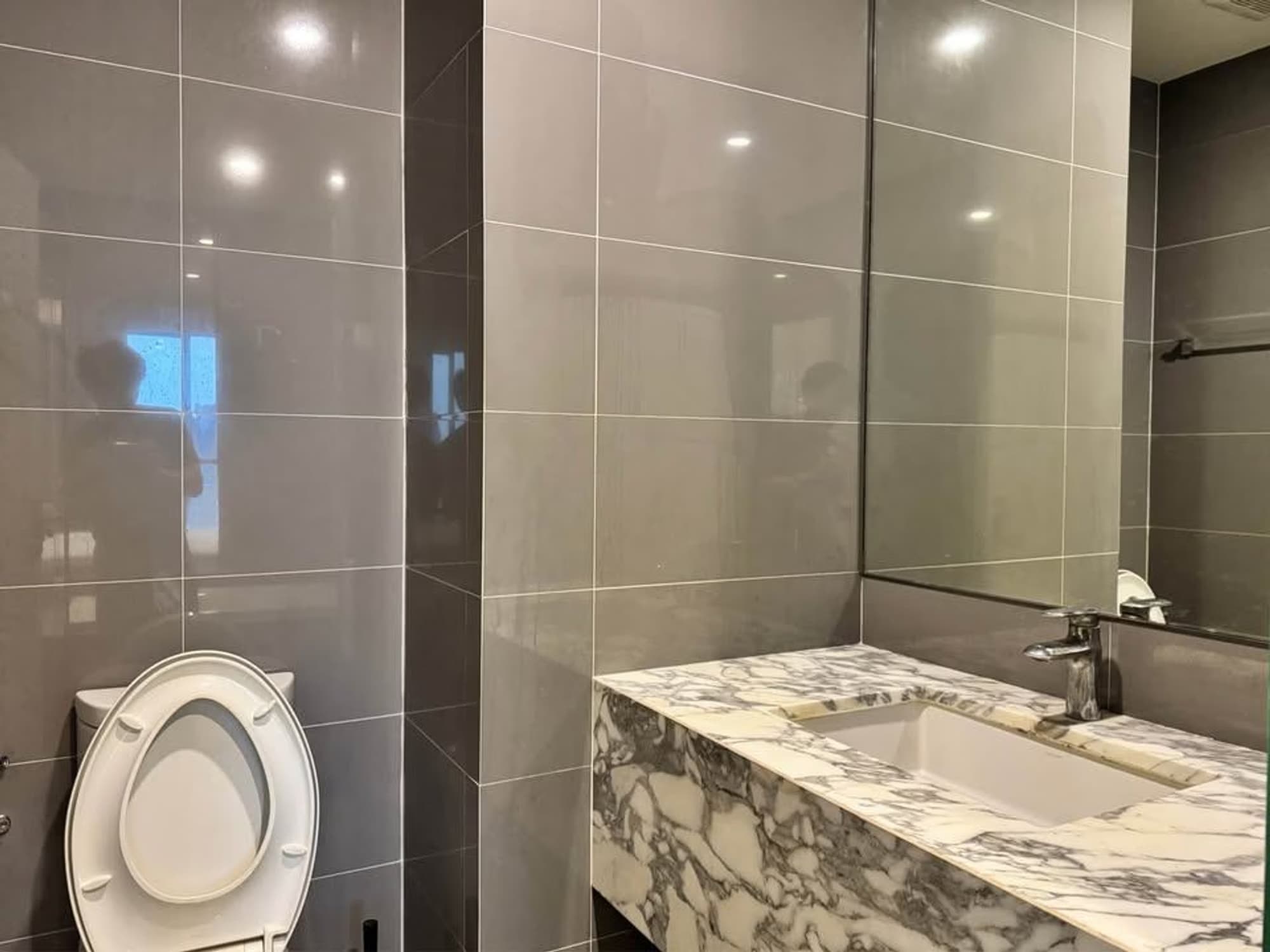 1 Bed Condo for Sale in Pathum Wan - Image 4
