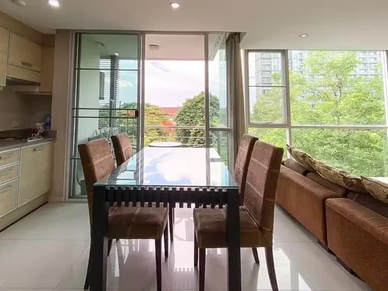 1 Bedroom Condo