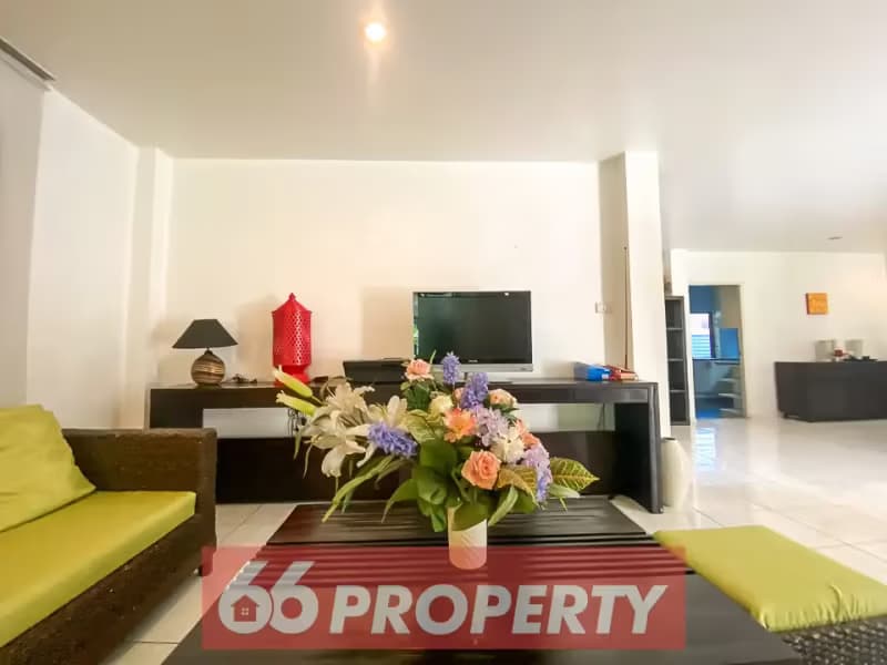 5 Bedroom House