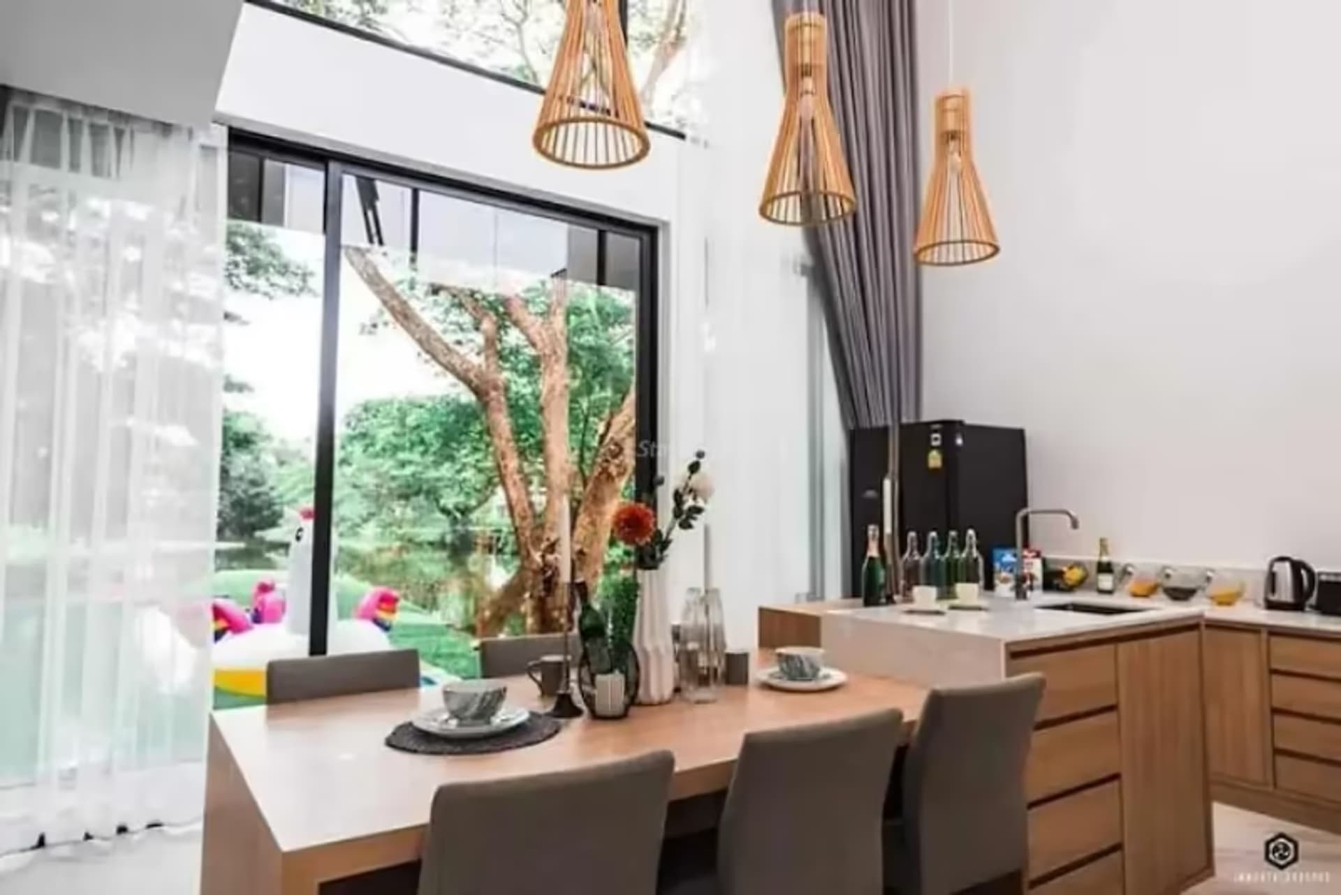 4 Bedroom House - Image 14