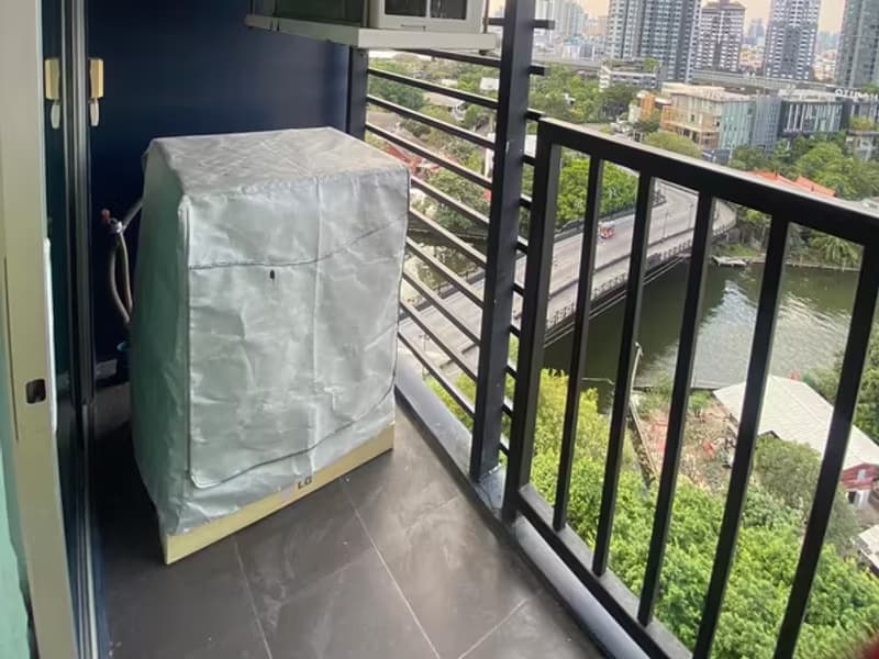 1 Bedroom Condo