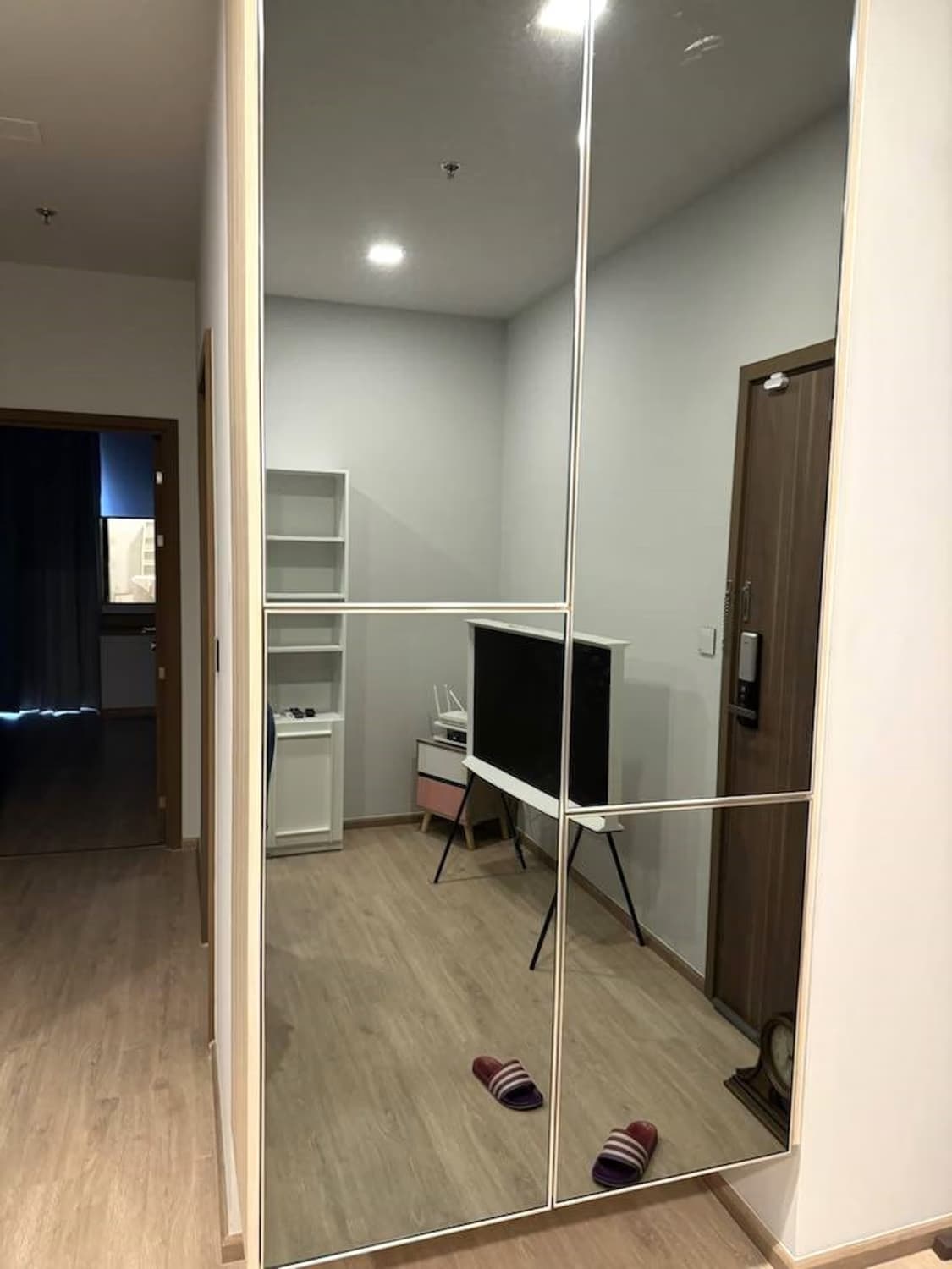 2 Bed Condo for Rent and Sale  Near Ramkhamhaeng ARL - Image 8