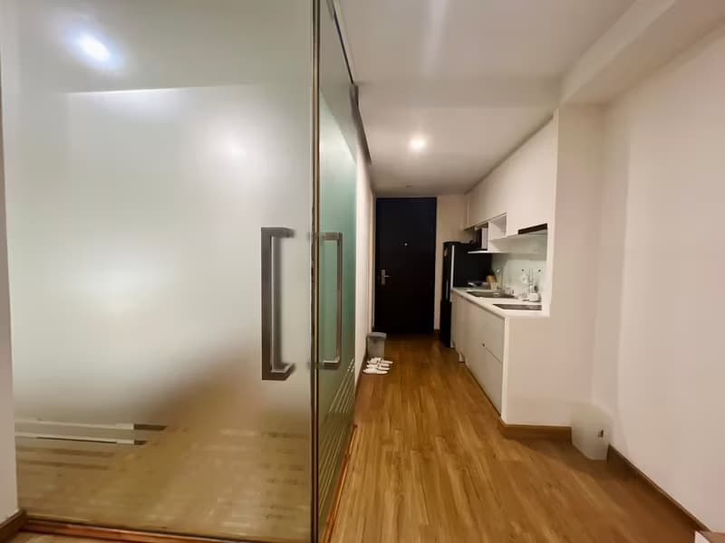 1 Bedroom Condo