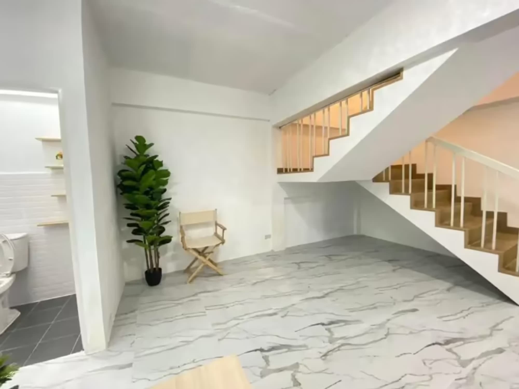2 Bedroom House - Image 11